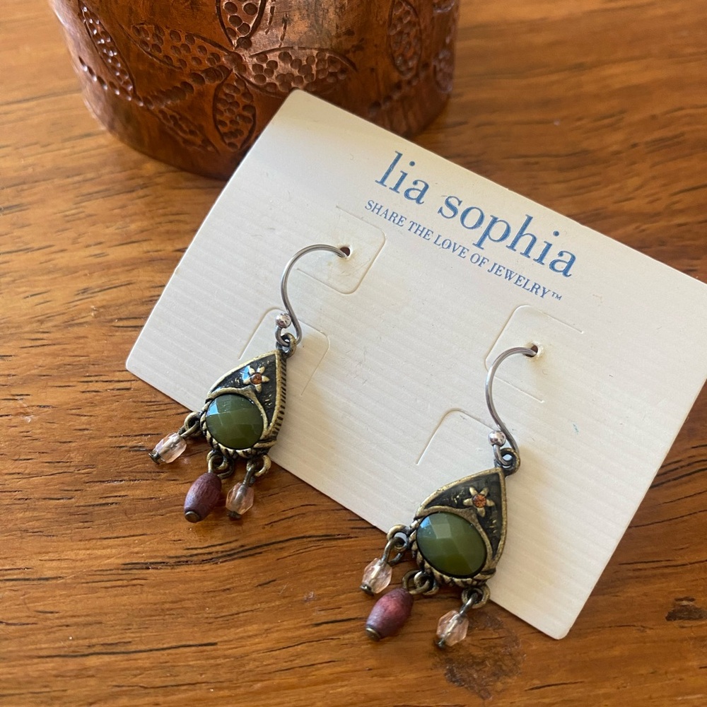 Lia Sophia dangling earrings